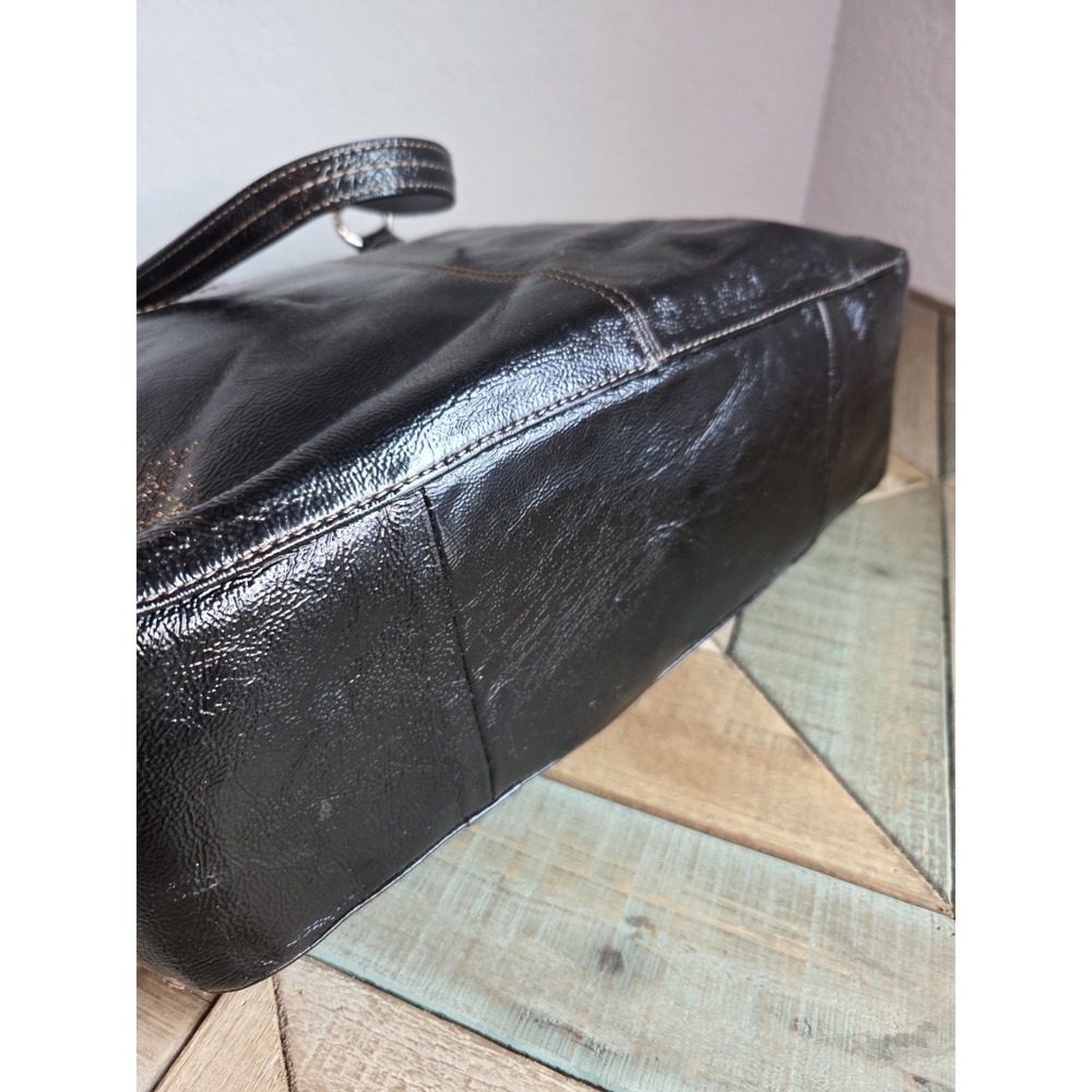 Coach Chelsea Black Patent Leather Shoulder Bag Crossbody 2009 Purple liner Y2K - Picture 6 of 9